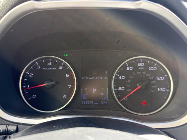 Used 2020 Mitsubishi Eclipse Cross LE FWD image 28
