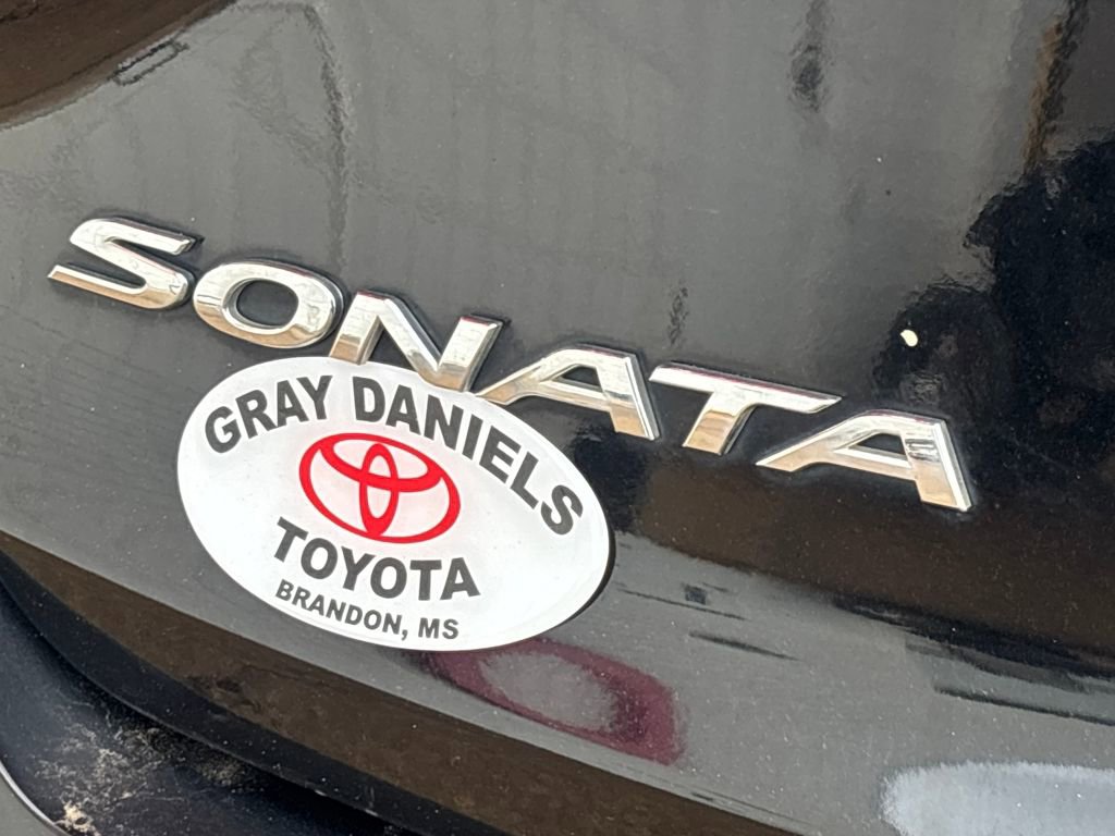 Used 2016 Hyundai Sonata Limited w/ Cargo Package image 33