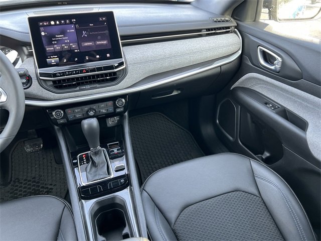 Certified 2024 Jeep Compass Latitude w/ Convenience Group image 33