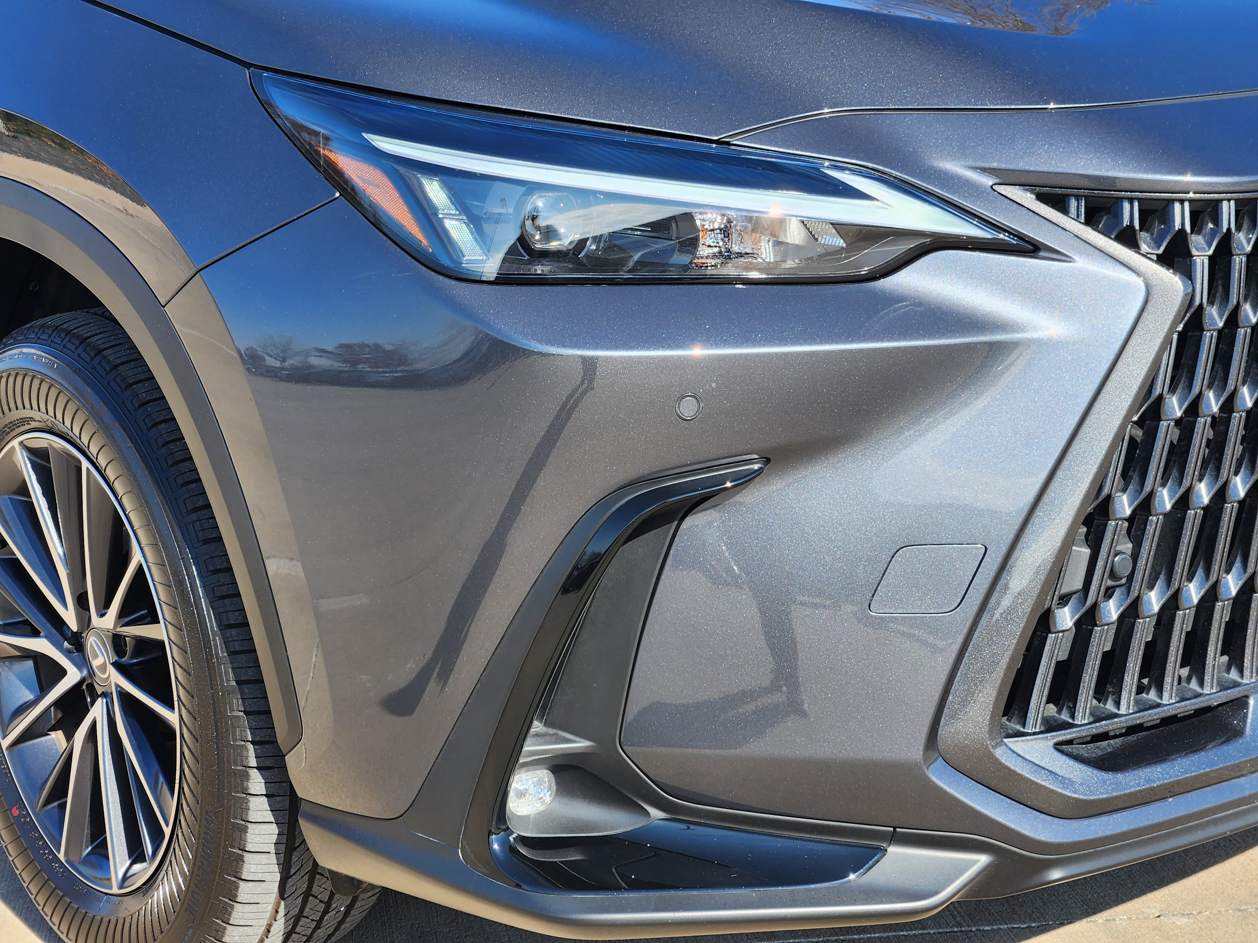 Certified 2025 Lexus NX 250 FWD w/ Premium Package image 6