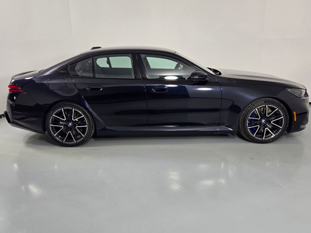 New 2026 BMW M5 w/ Executive Package image 6