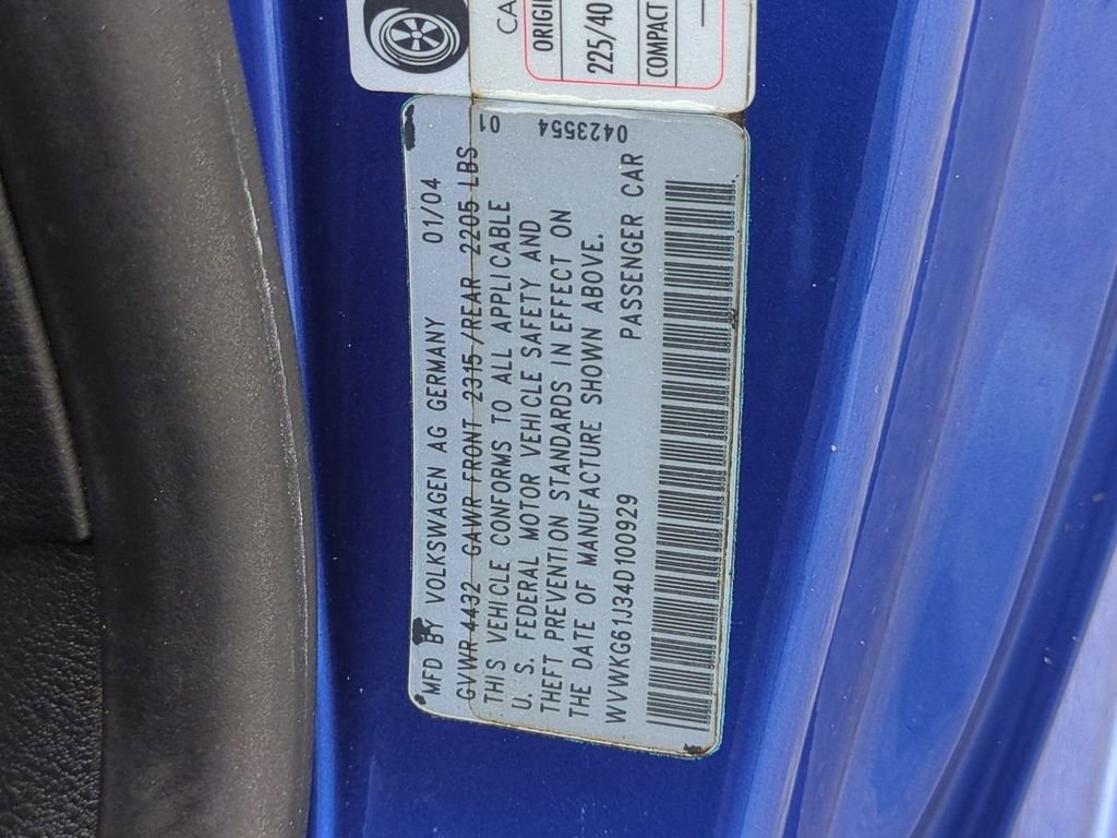 Used 2004 Volkswagen R32 image 26