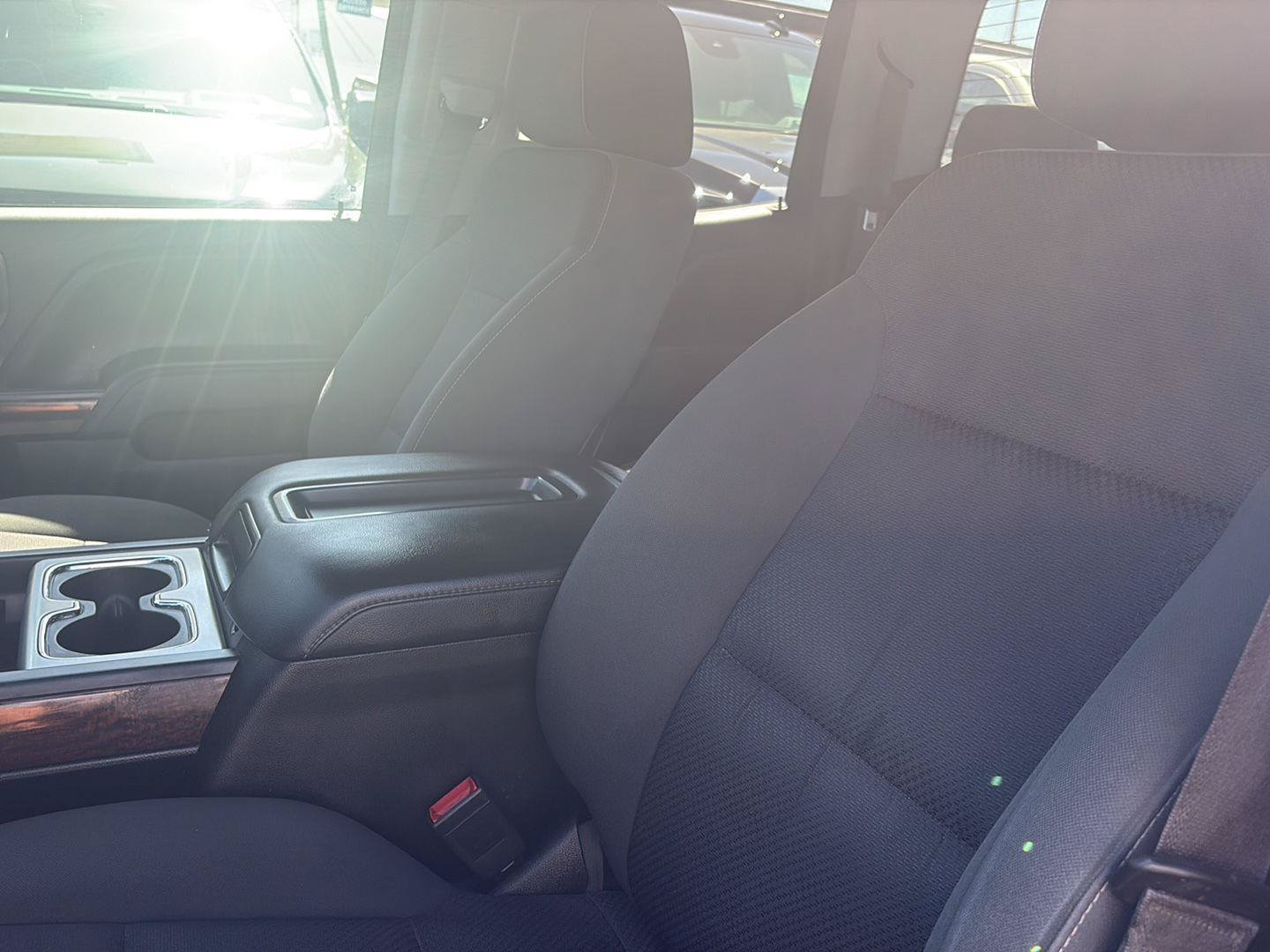 Used 2015 GMC Sierra 2500 SLE AWD/4WD image 16