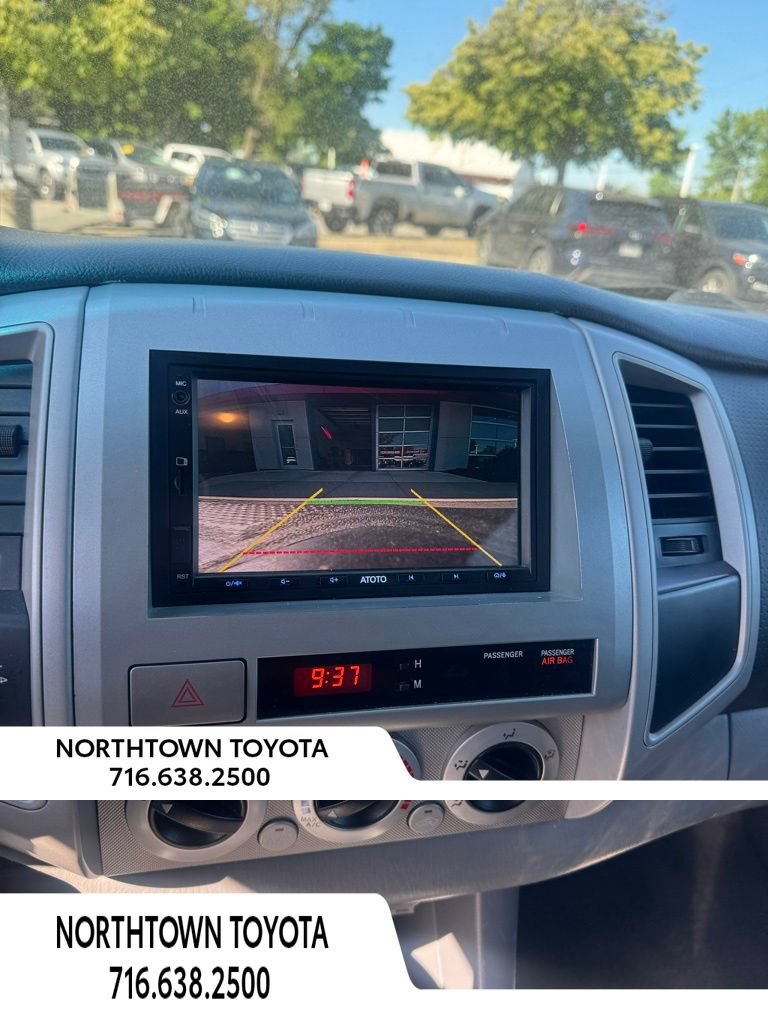 Used 2011 Toyota Tacoma 4x4 Double Cab w/ TRD Off-Road Pkg image 20