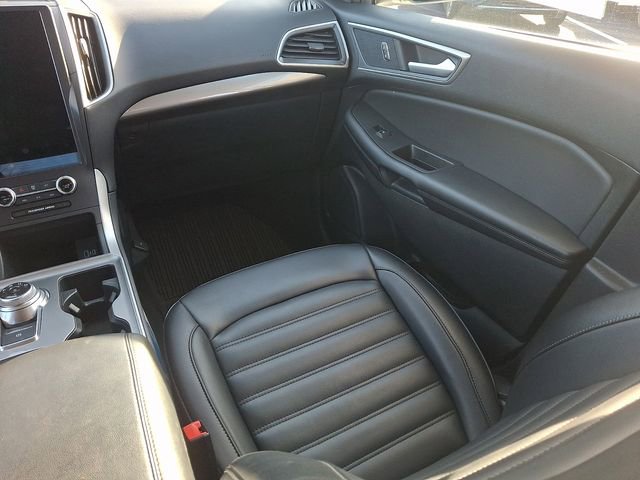 Used 2024 Ford Edge SEL w/ Convenience Package image 15