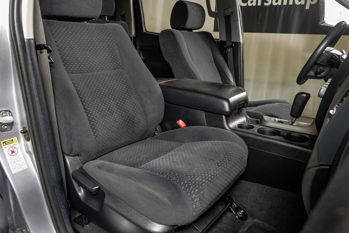 Used 2013 Toyota Tundra Grade w/ Tow Pkg image 26