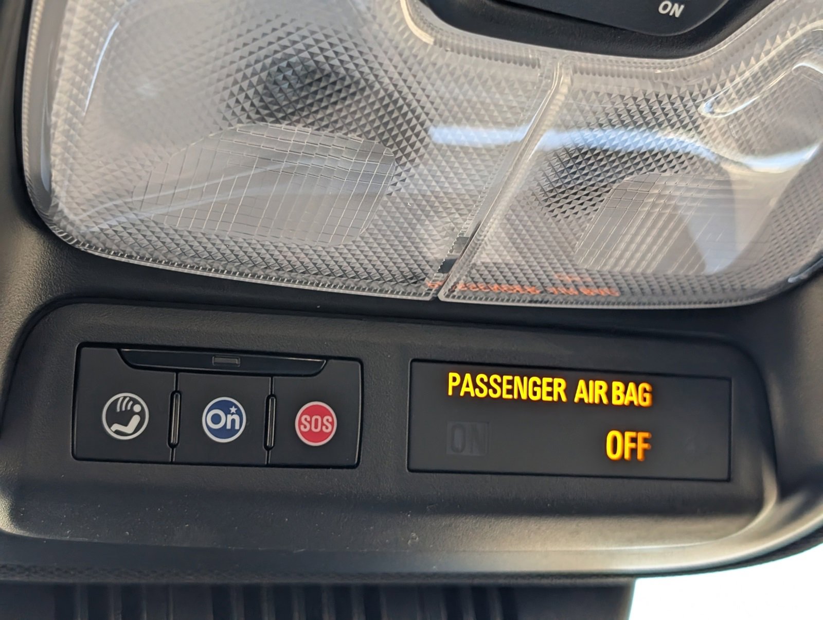 Used 2025 GMC Canyon Elevation w/ Convenience Package image 16