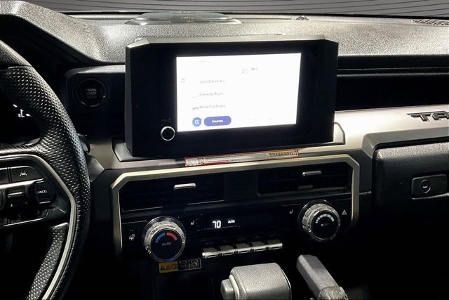 Used 2024 Toyota Tacoma SR5 AWD/4WD image 10