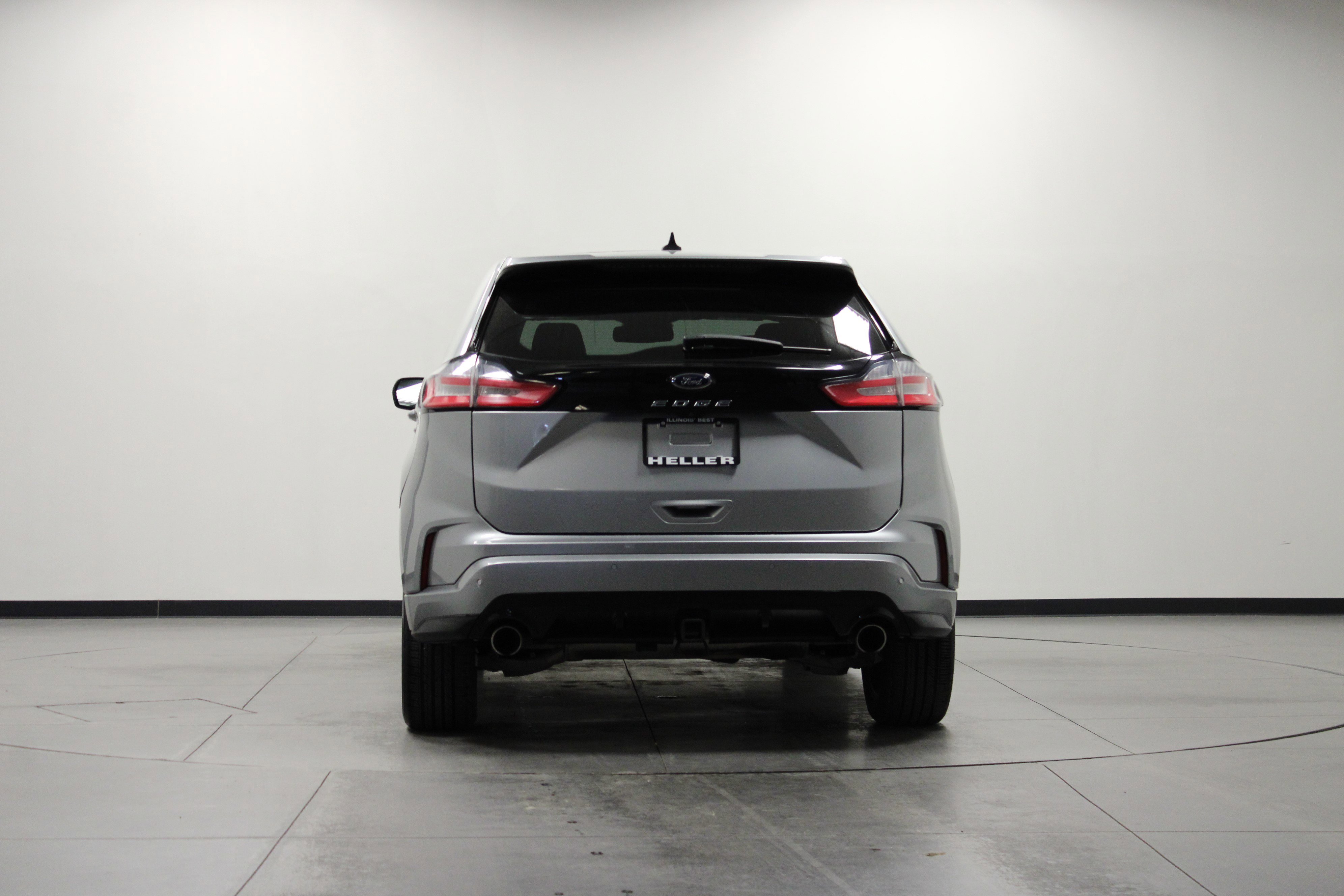 Used 2021 Ford Edge ST-Line w/ Class II Trailer Tow Package image 5