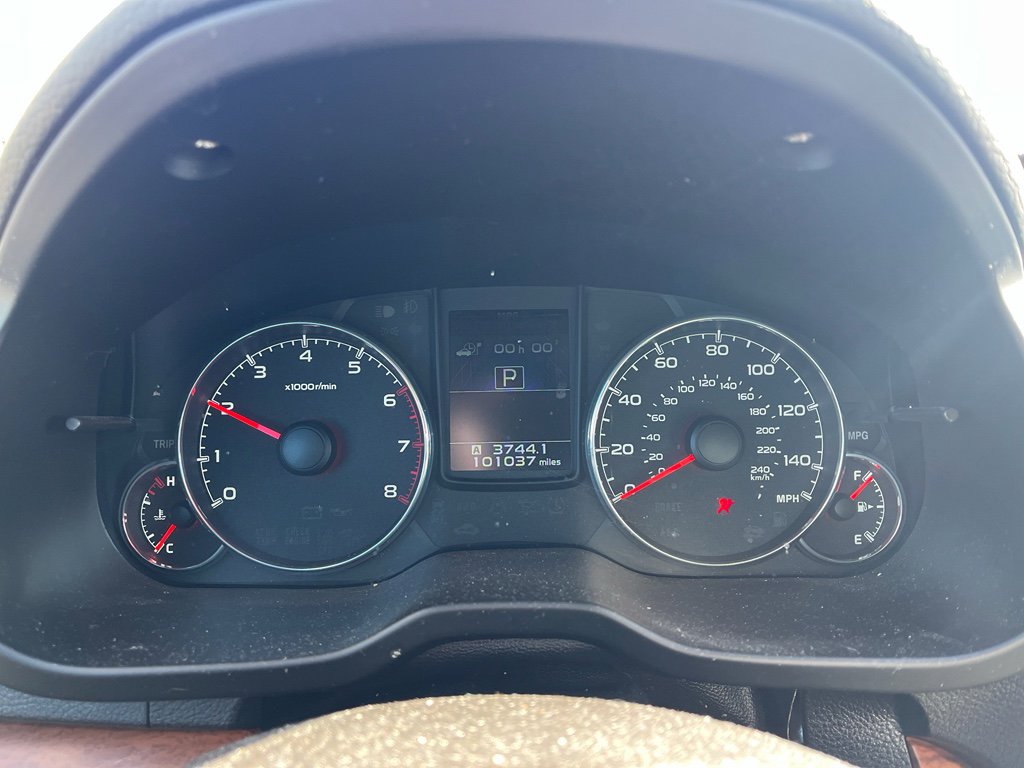 Used 2013 Subaru Outback 2.5i Limited image 3