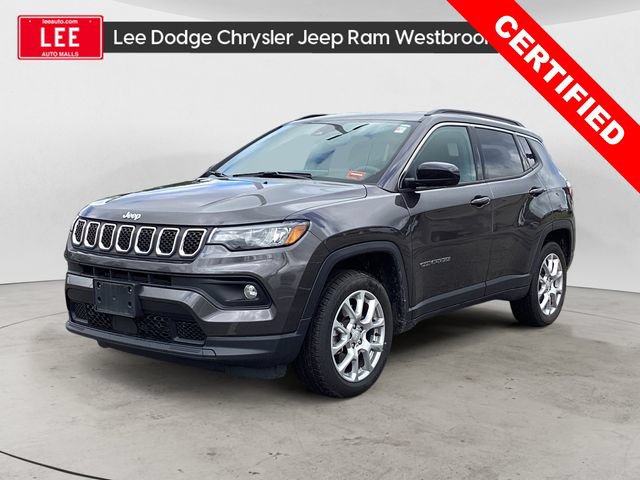 Certified 2024 Jeep Compass Latitude AWD/4WD image 1