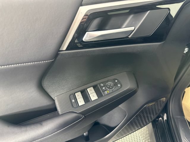 New 2026 Mitsubishi Outlander SE FWD image 21