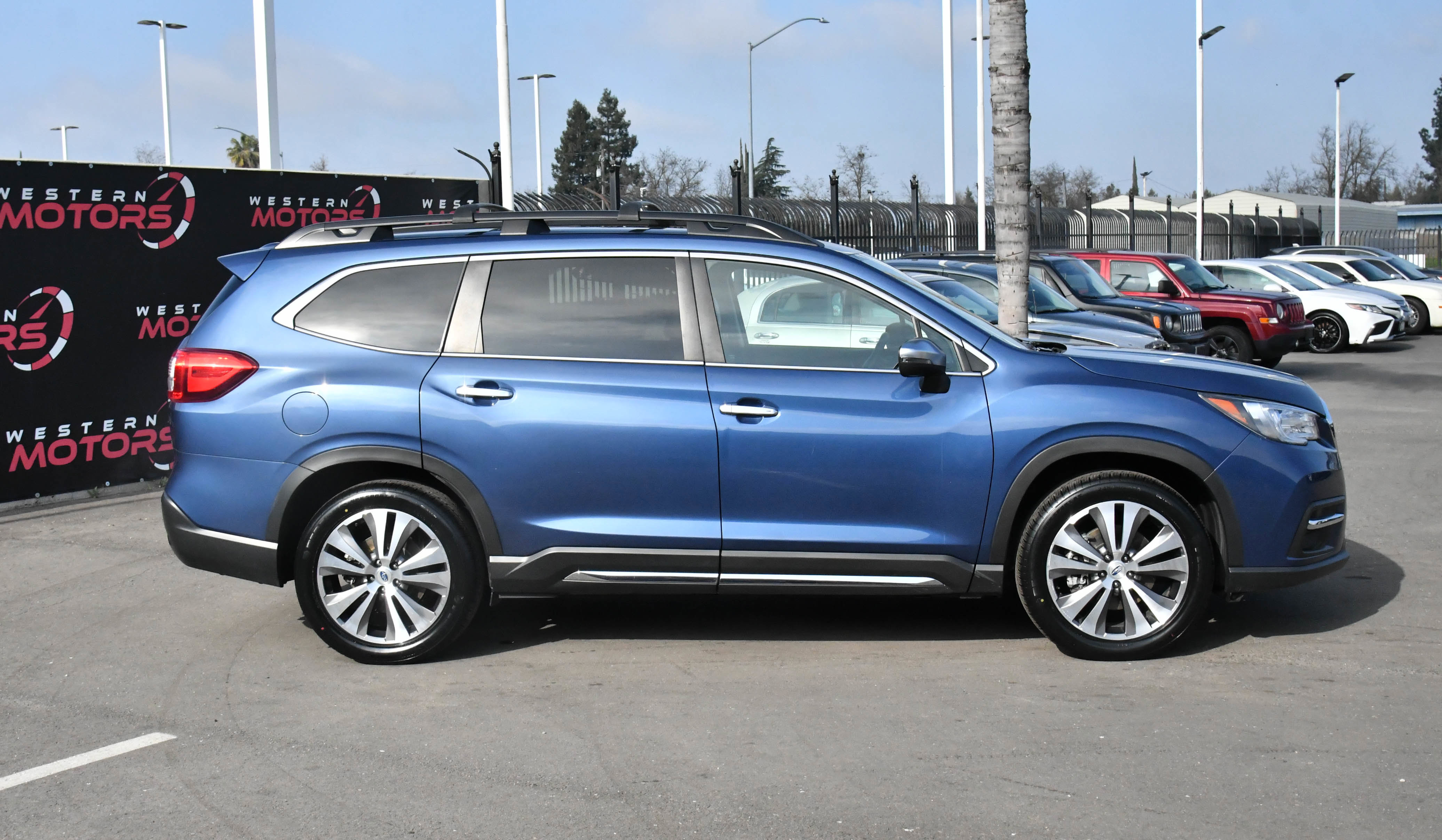 Used 2022 Subaru Ascent Touring image 9