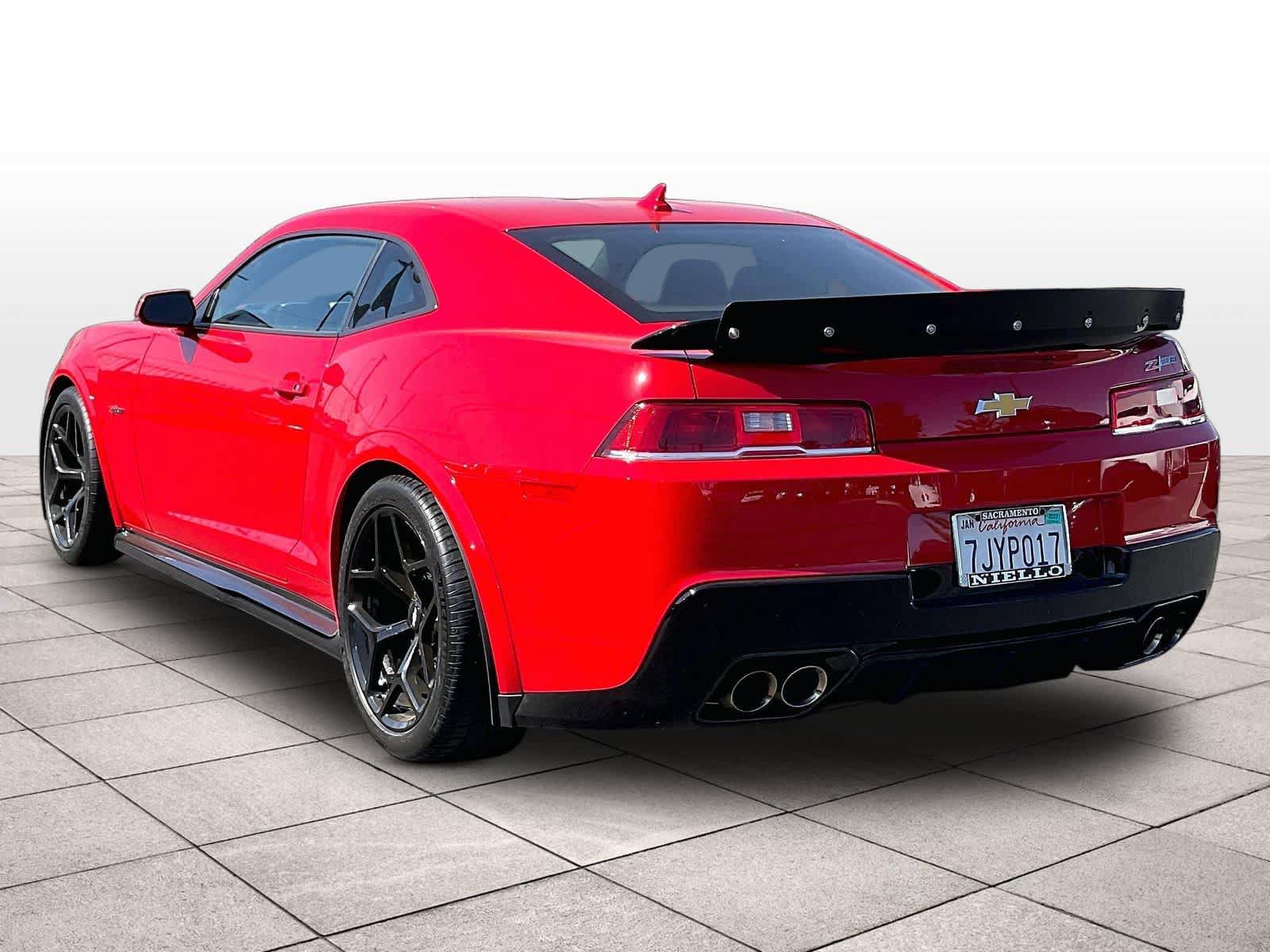Used 2015 Chevrolet Camaro Z/28 RWD image 14