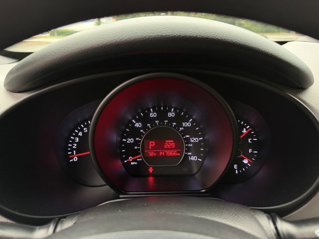 Used 2015 Kia Soul FWD image 18