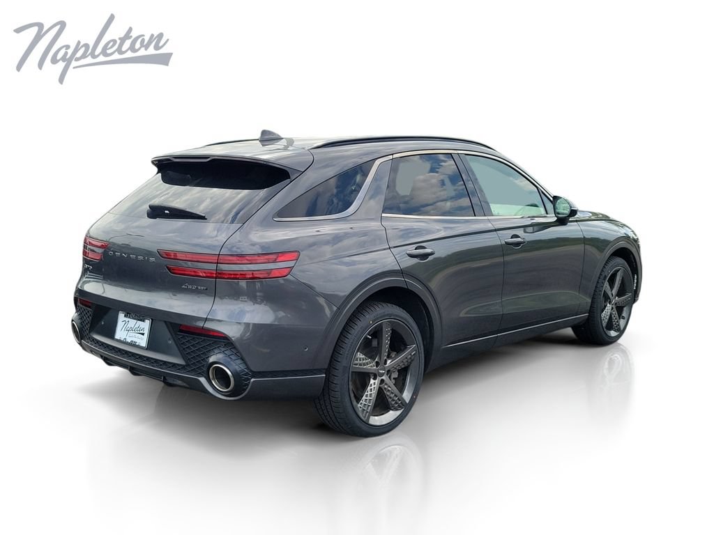 Used 2022 Genesis GV70 3.5T Sport w/ Sport Prestige Package AWD/4WD image 6