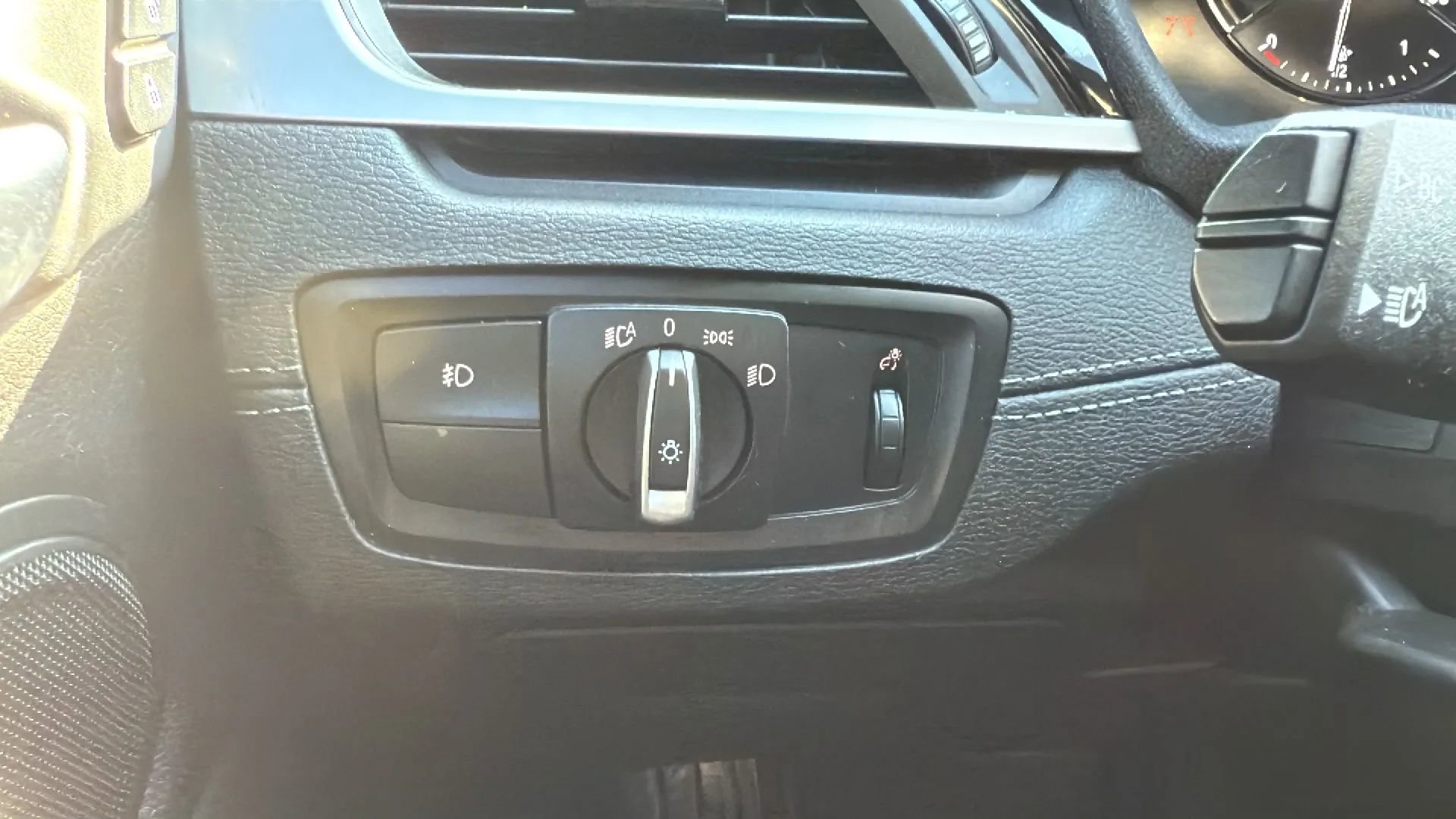 Used 2020 BMW X1 xDrive28i w/ Convenience Package image 15