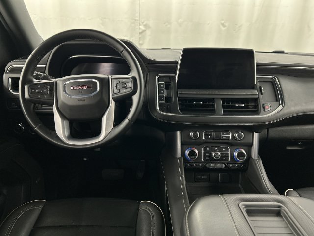 Used 2024 GMC Yukon XL SLT AWD/4WD image 25