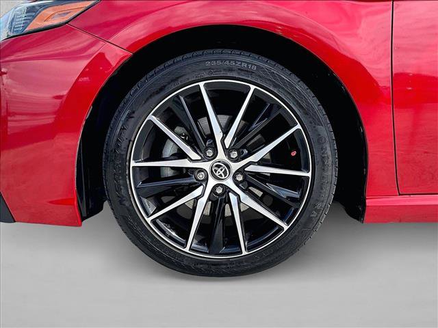 Used 2021 Toyota Camry SE FWD image 10