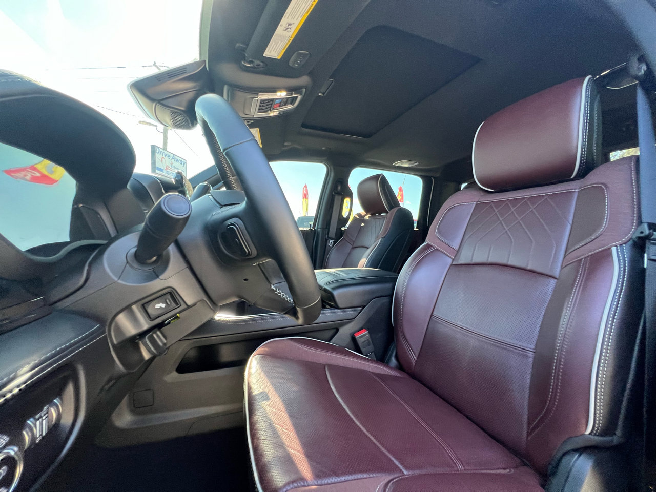 Used 2025 RAM 2500 Limited image 13