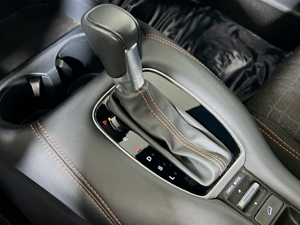 Used 2025 Honda HR-V Sport image 15