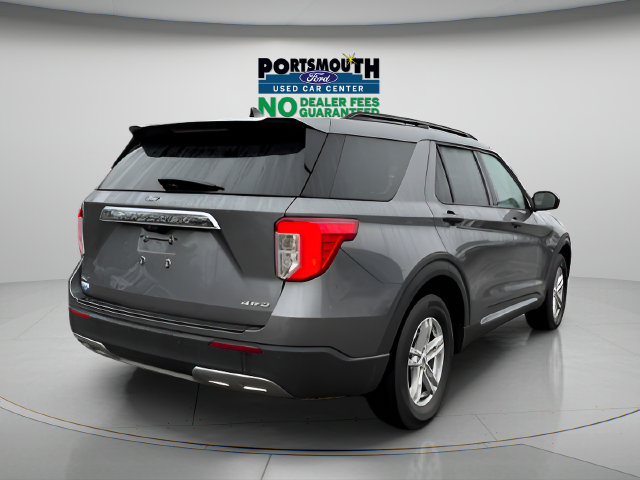 Used 2022 Ford Explorer XLT w/ Equipment Group 202A AWD/4WD image 32