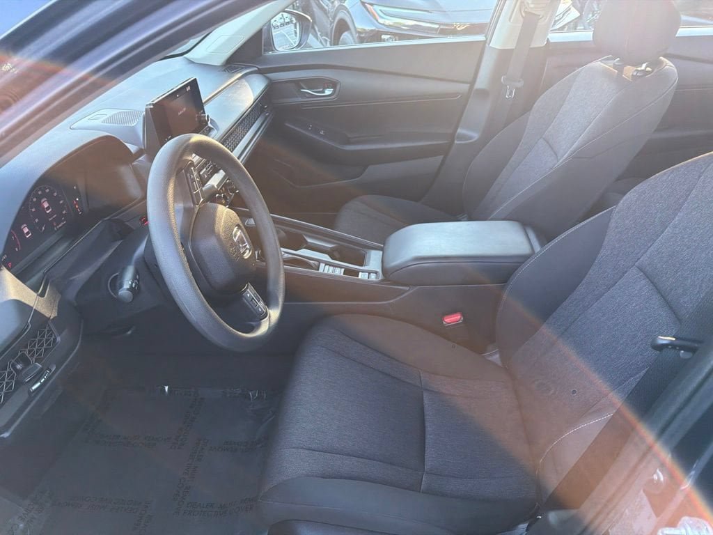 Used 2025 Honda Accord LX image 20