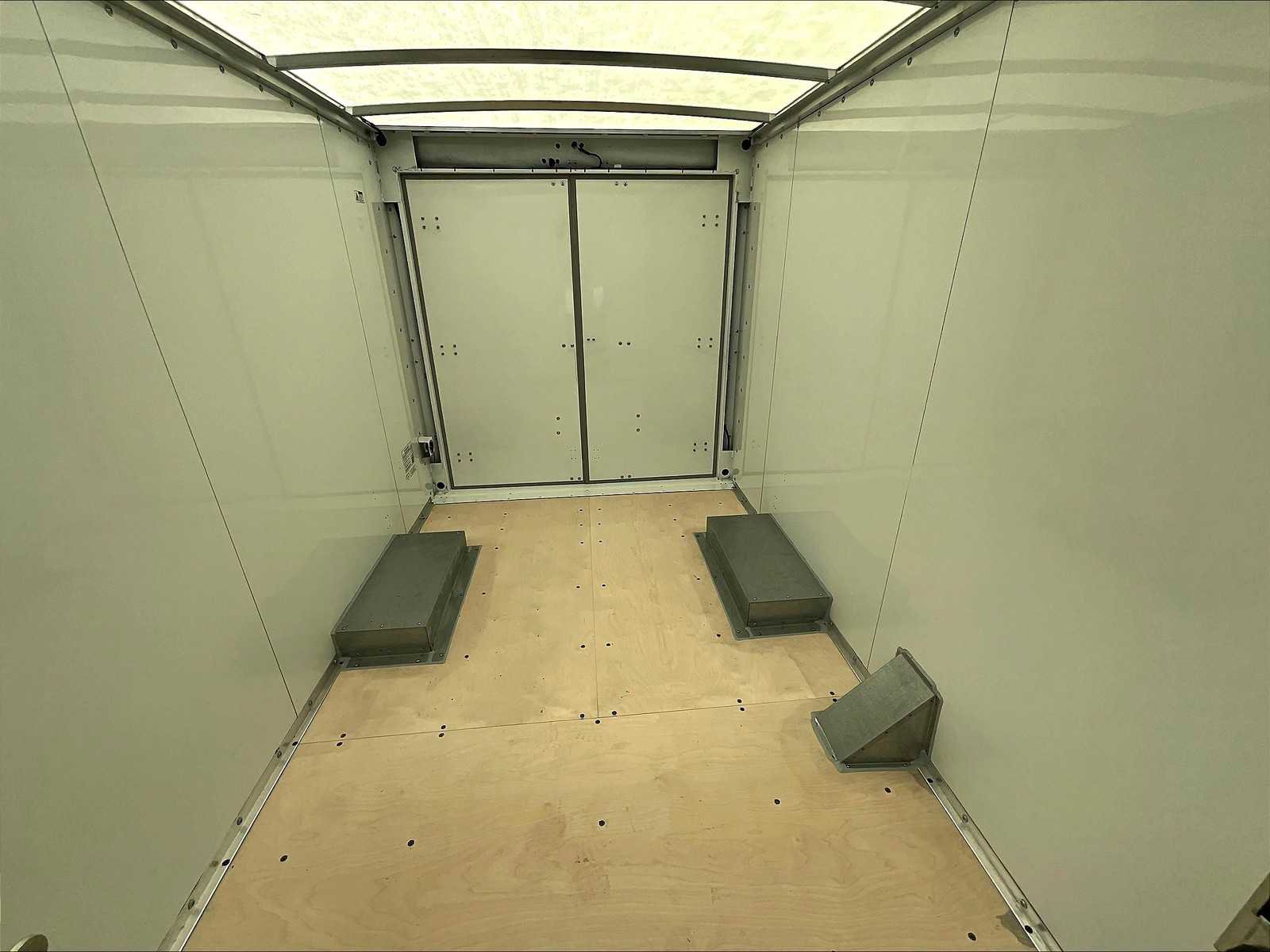 New 2025 Chevrolet Express 3500 w/ Power Convenience Package image 15