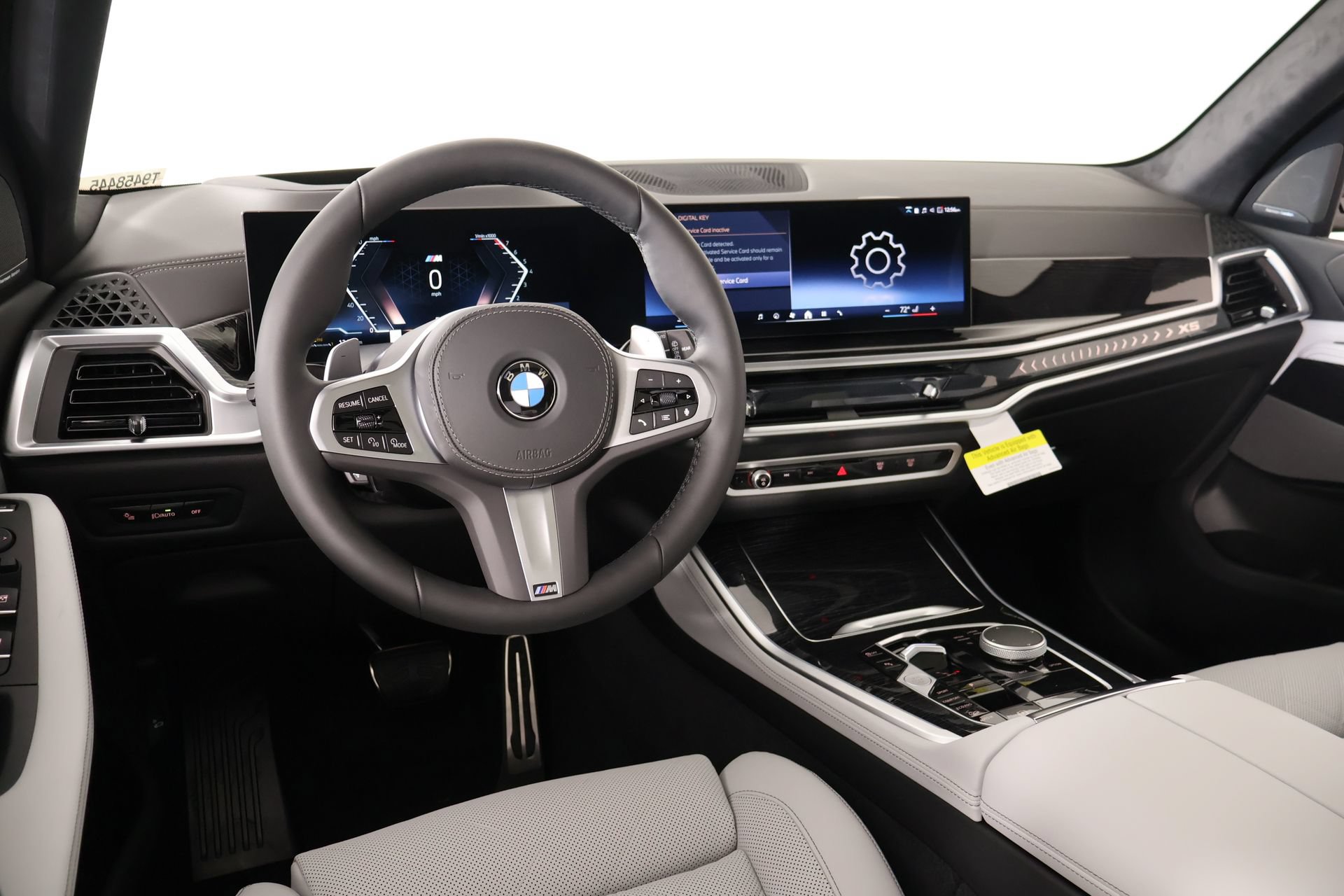 New 2026 BMW X5 xDrive40i w/ M Sport Package AWD/4WD image 2
