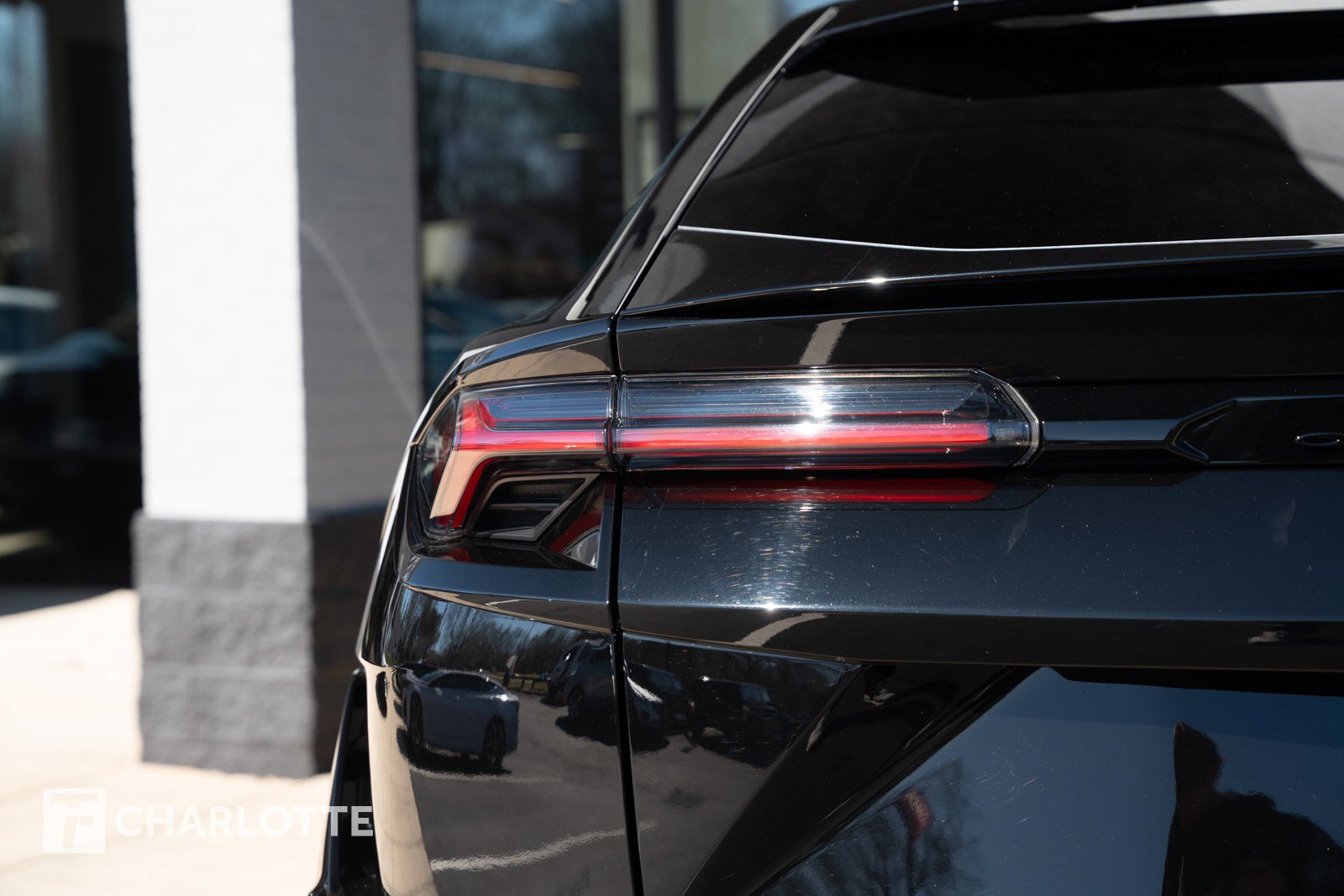 Used 2024 Lamborghini Urus S image 14