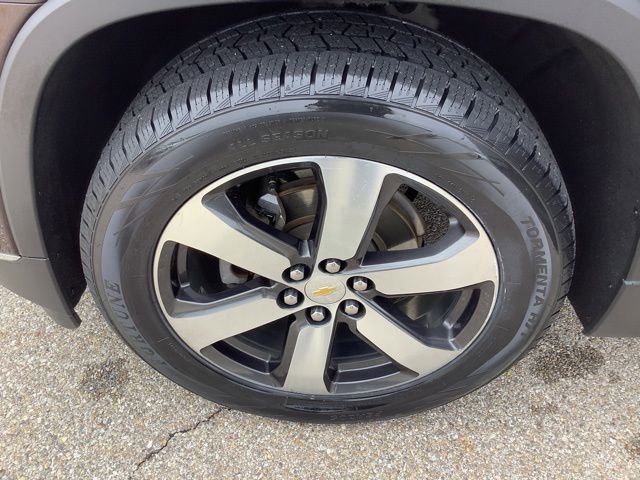 Used 2020 Chevrolet Traverse LT w/ LT Premium Package FWD image 38