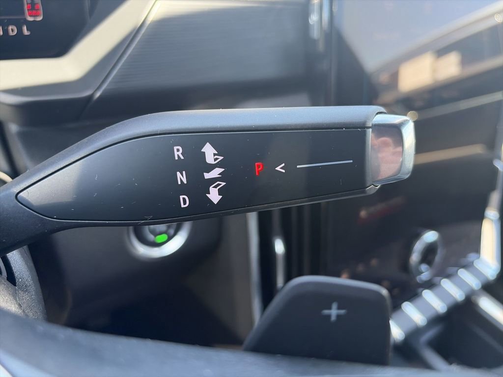 Used 2024 GMC Acadia Elevation AWD/4WD image 19