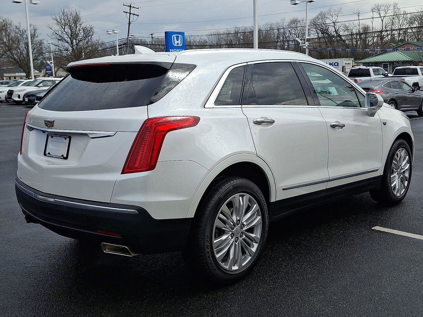 Used 2017 Cadillac XT5 Premium Luxury image 6