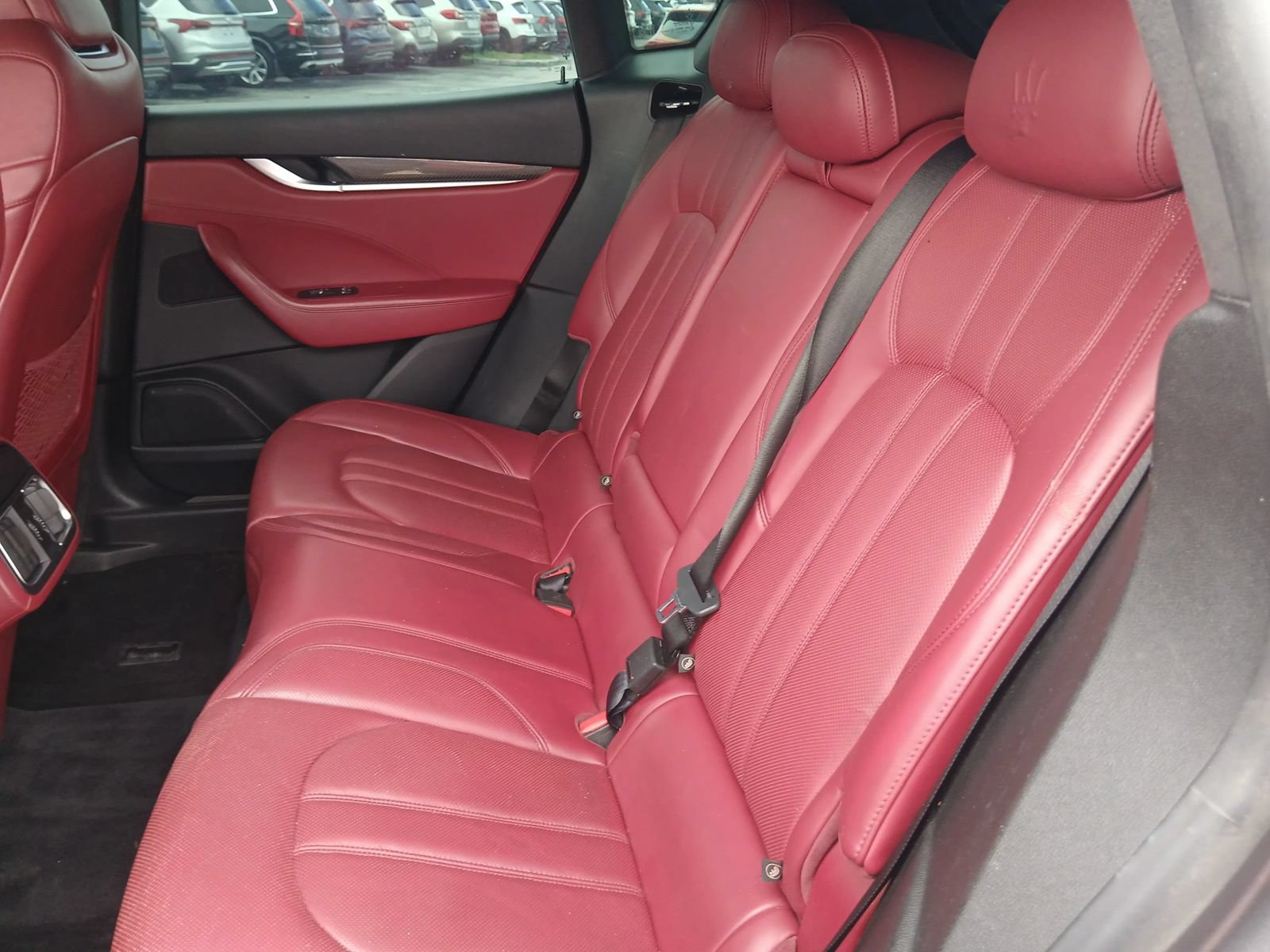Used 2017 Maserati Levante S AWD/4WD image 31