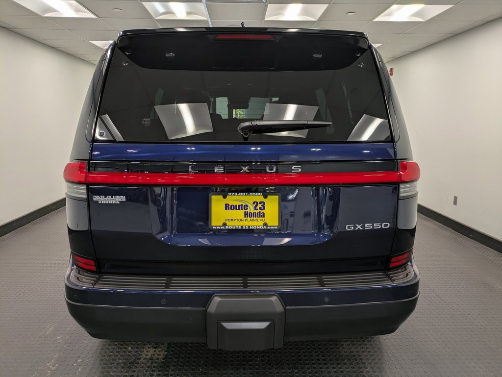 Used 2024 Lexus GX 550 image 5