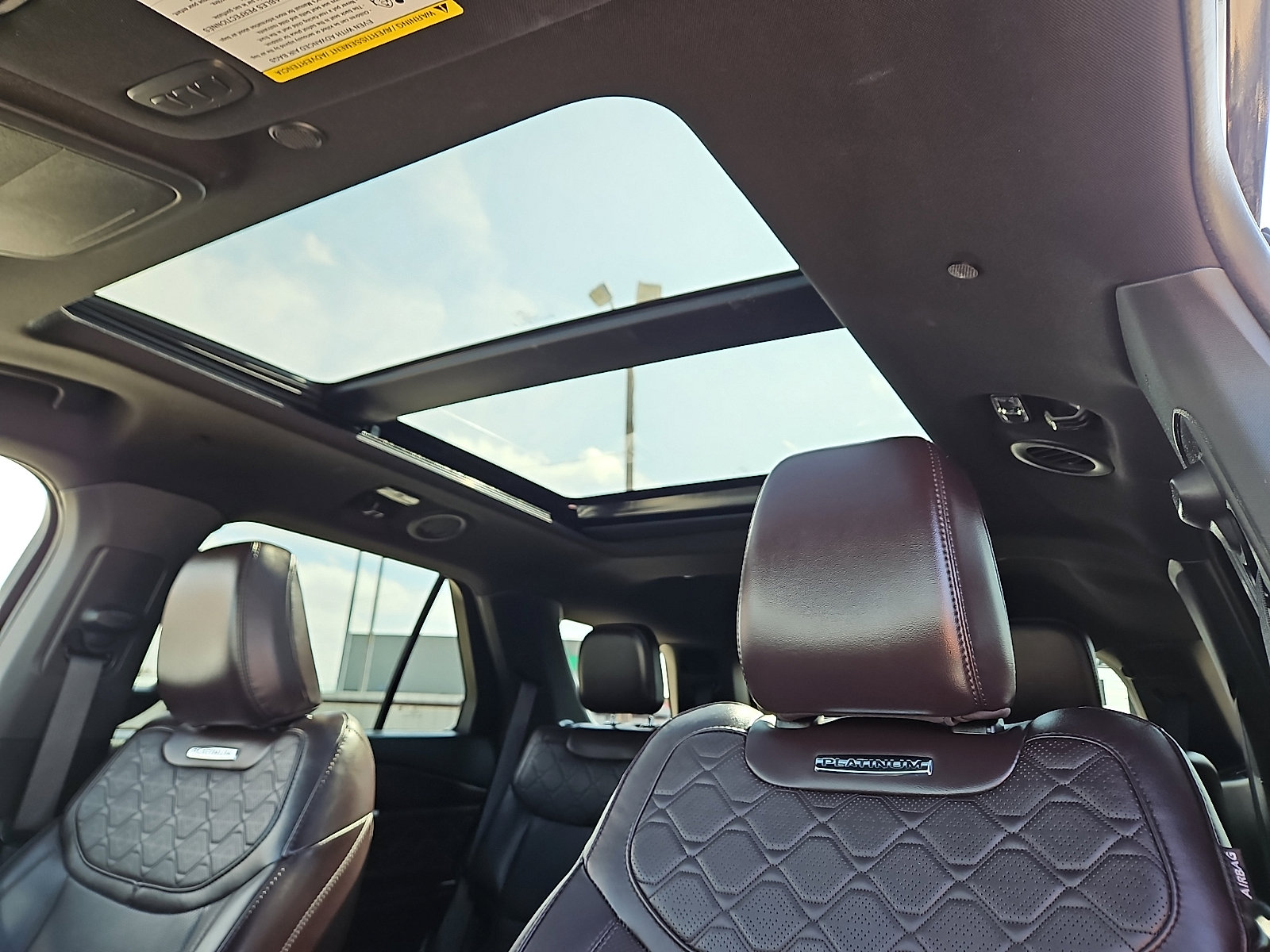 Used 2025 Ford Explorer Platinum w/ LUX Leather Package image 13