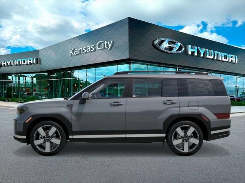 New 2027 Hyundai Santa Fe Limited FWD image 3
