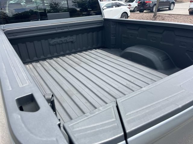 Used 2024 GMC Sierra 2500 AT4 w/ Technology Package AWD/4WD image 13