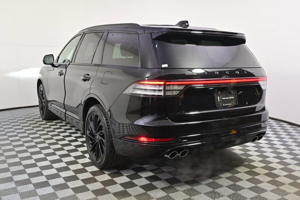 New 2026 Lincoln Aviator Reserve w/ Jet Appearance Package image 4