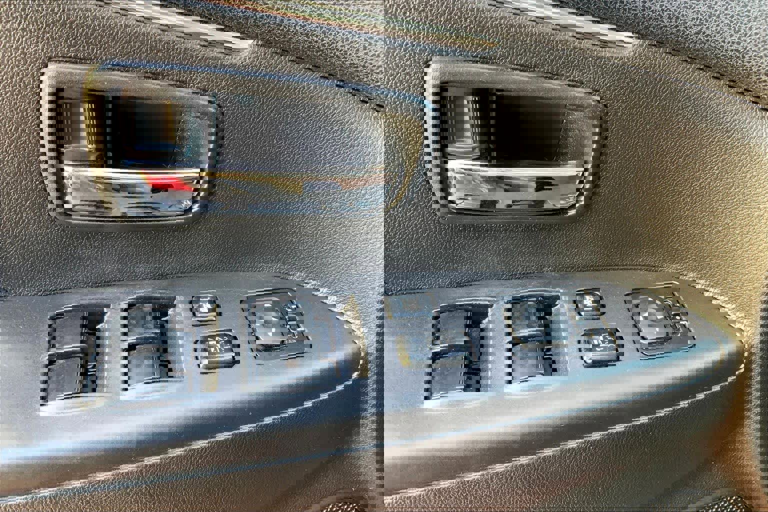 Used 2014 Mitsubishi Outlander Sport SE image 33