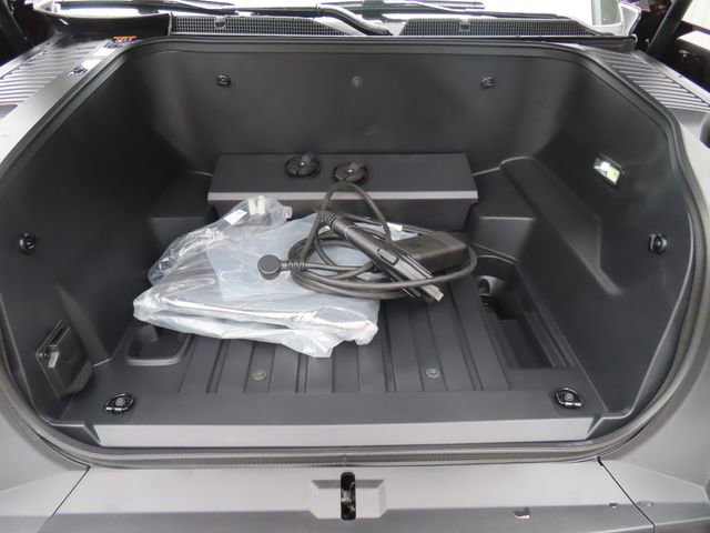 New 2026 GMC Sierra EV Elevation AWD/4WD image 13