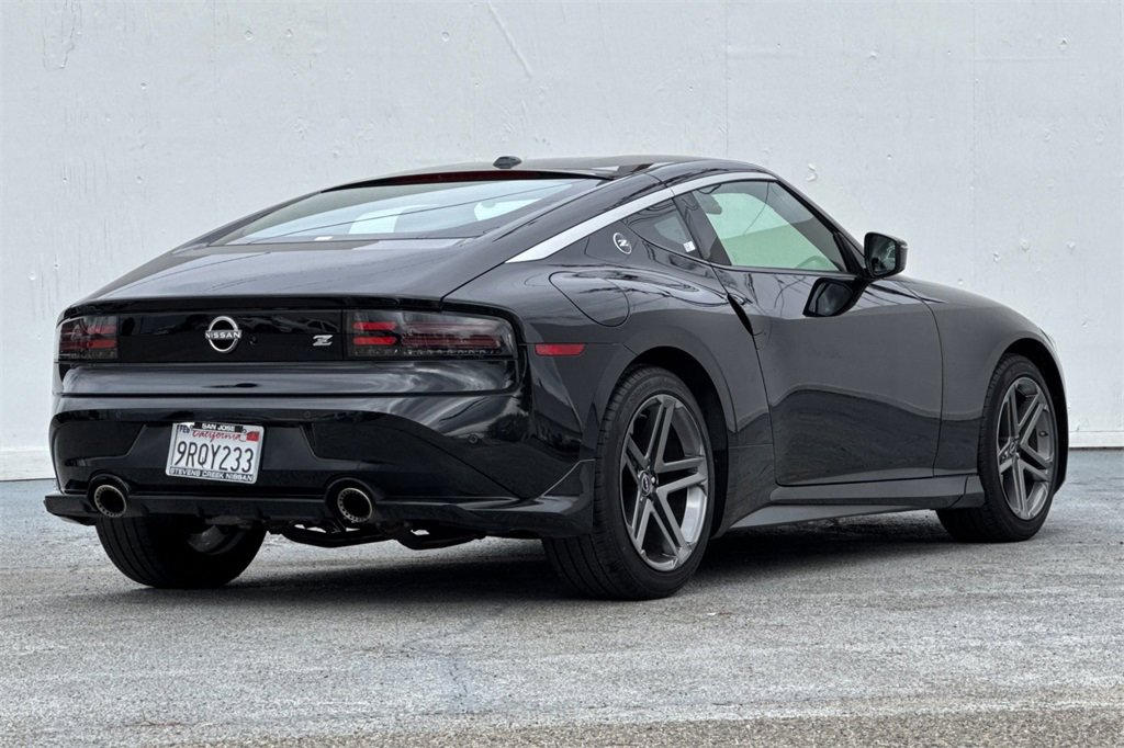 Used 2024 Nissan Z Sport w/ Floor Mat Package image 4