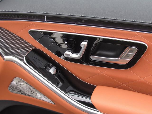 New 2025 Mercedes-Benz S 580 4MATIC Sedan image 21