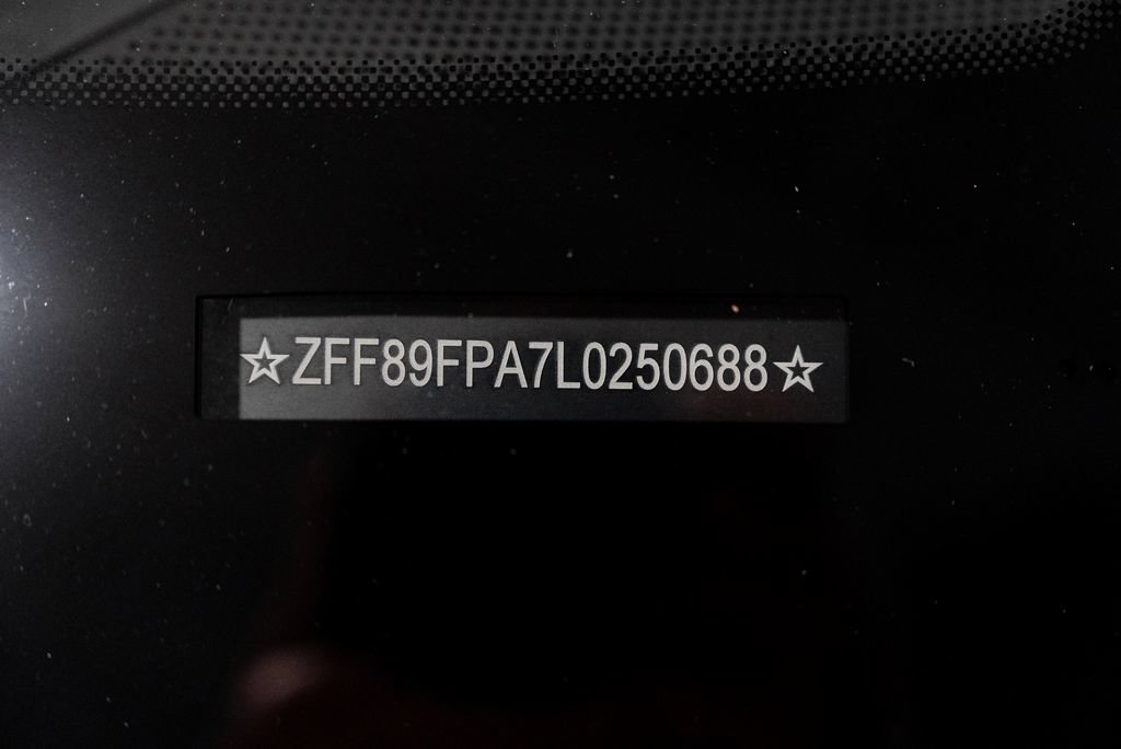 Used 2020 Ferrari Portofino RWD image 89