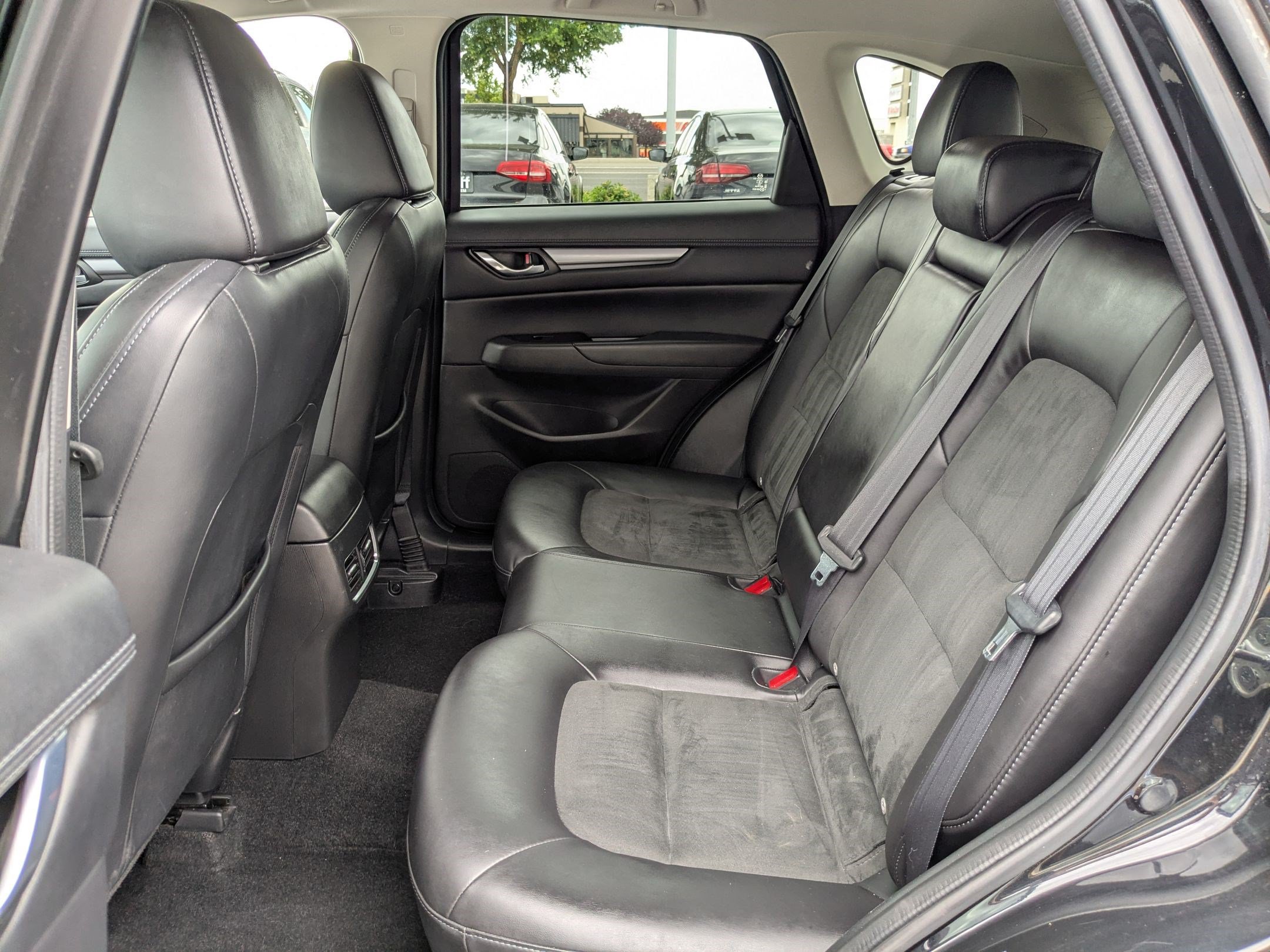 Used 2017 MAZDA CX-5 Touring w/ Preferred Equipment Package AWD/4WD image 31