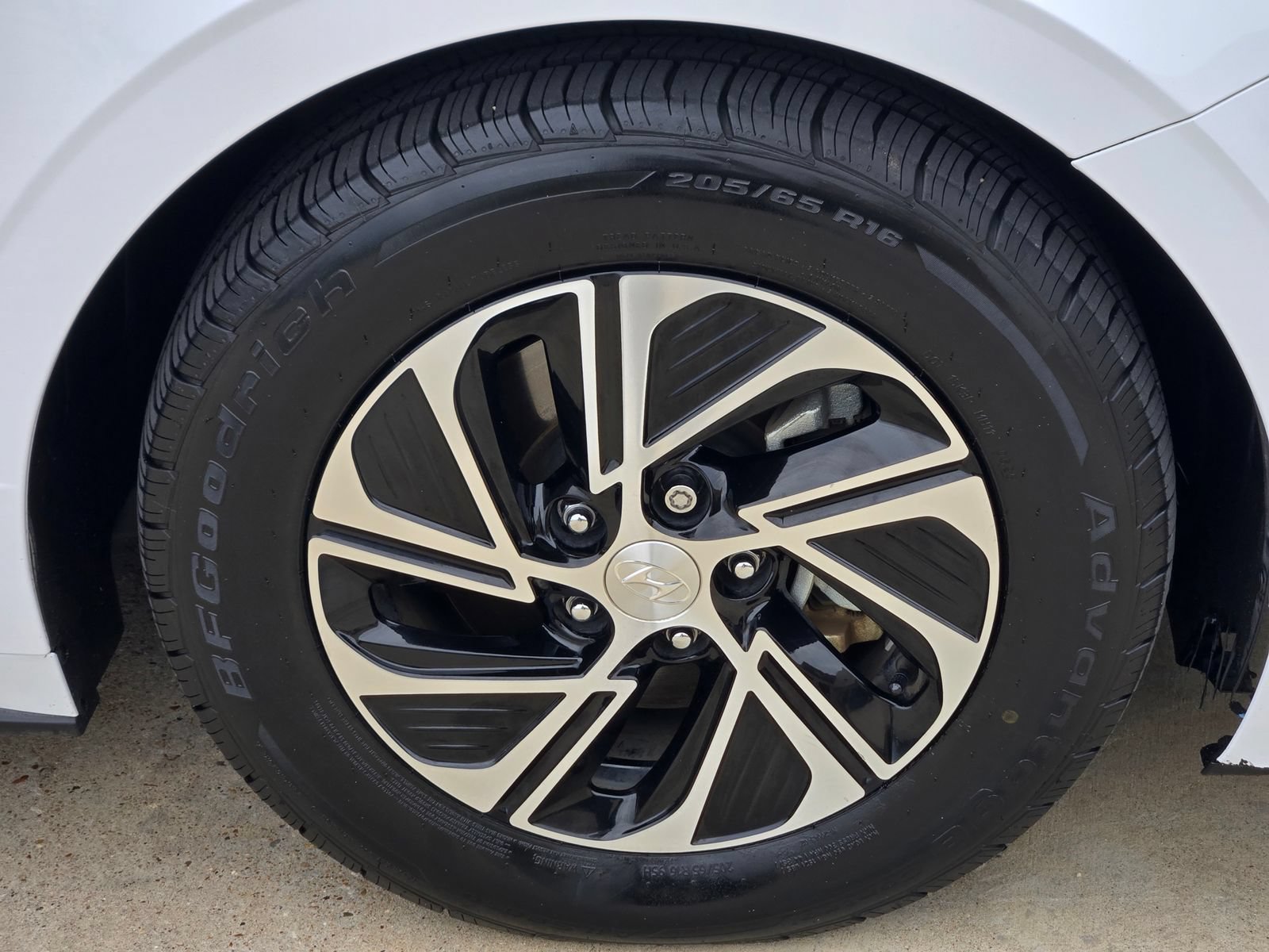 Used 2023 Hyundai Sonata Blue w/ Cargo Package FWD image 7