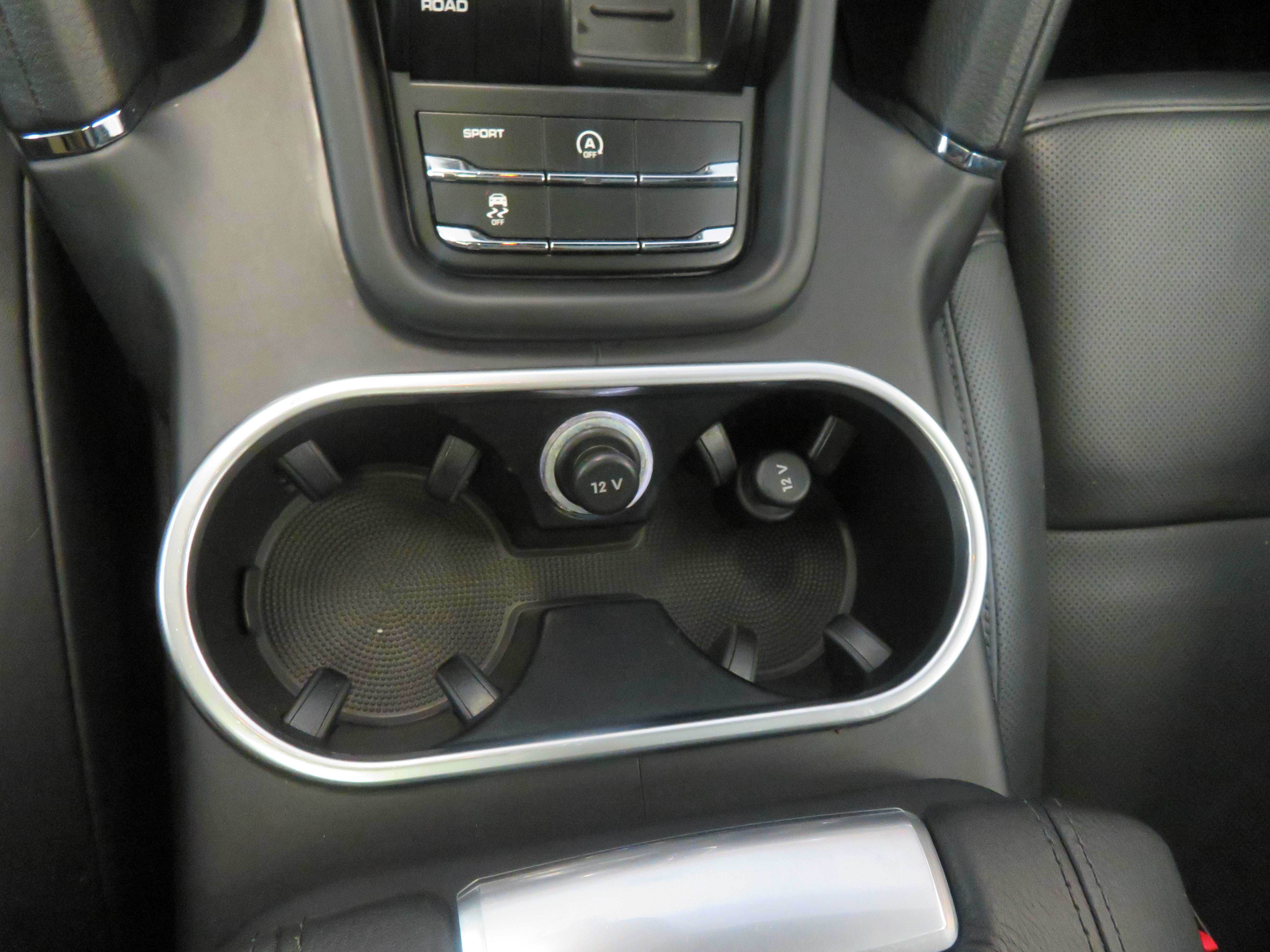 Used 2016 Porsche Cayenne AWD/4WD image 46
