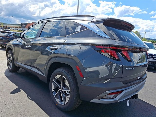 New 2026 Hyundai Tucson SEL image 3