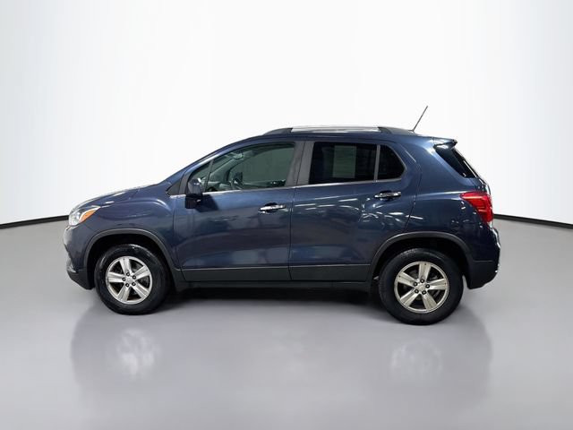 Used 2018 Chevrolet Trax LT w/ LT Convenience Package AWD/4WD image 9
