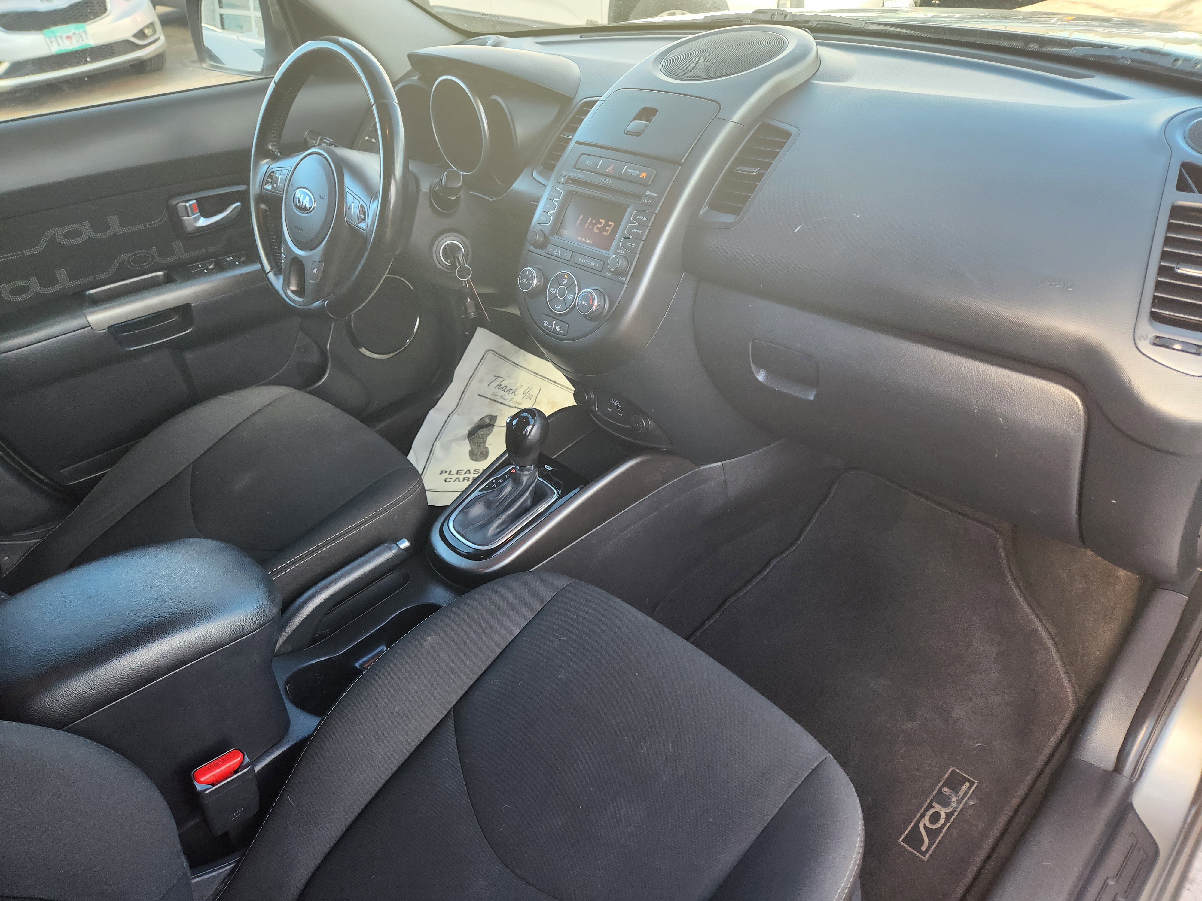 Used 2013 Kia Soul + w/ Audio Pkg image 15